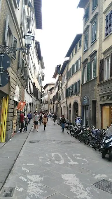 Apartment A Refuge With A Terrace Overlooking The Duomo Florence Italy